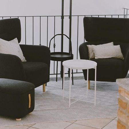 Casa Lobe - Charming Apartment In Village Centre Ла Мора Екстериор снимка