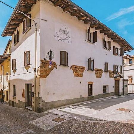 Casa Lobe - Charming Apartment In Village Centre Ла Мора Екстериор снимка
